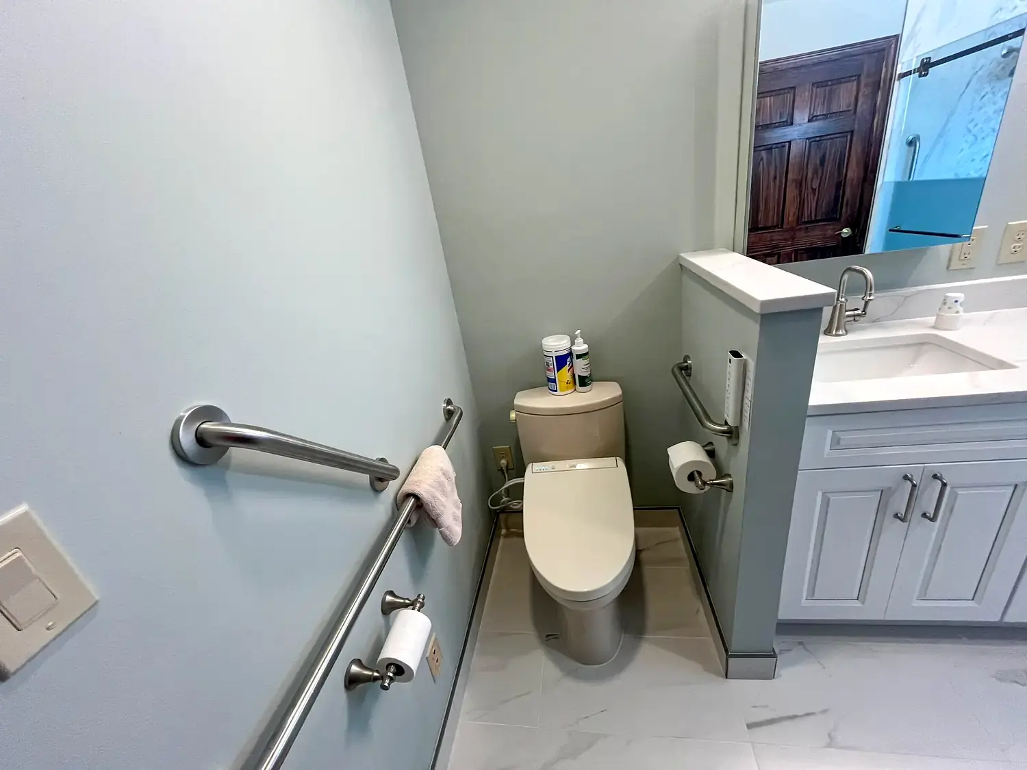Accessible primary bathroom, bathroom remodeling project in Northern Virginia by HOM Design & Build, view 17