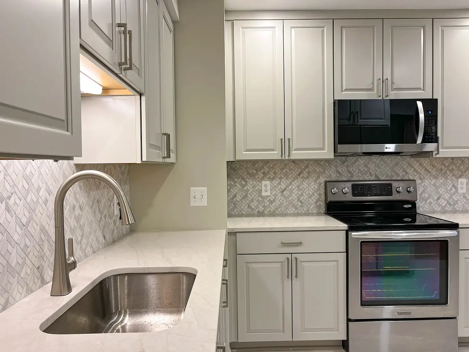 Gray cabinet kitchen, kitchen remodeling project in Northern Virginia by HOM Design & Build, view 2